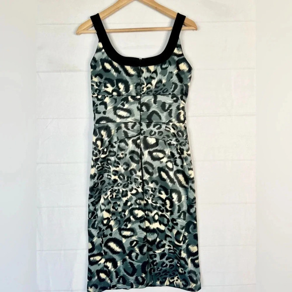 Donna Ricco New York Animal Print Fitted Midi Dress Sleeveless Black Gray Sz 4 - Picture 3 of 13